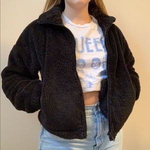 ✨Aritzia/Sunday Best Fuzzy Zip-Up